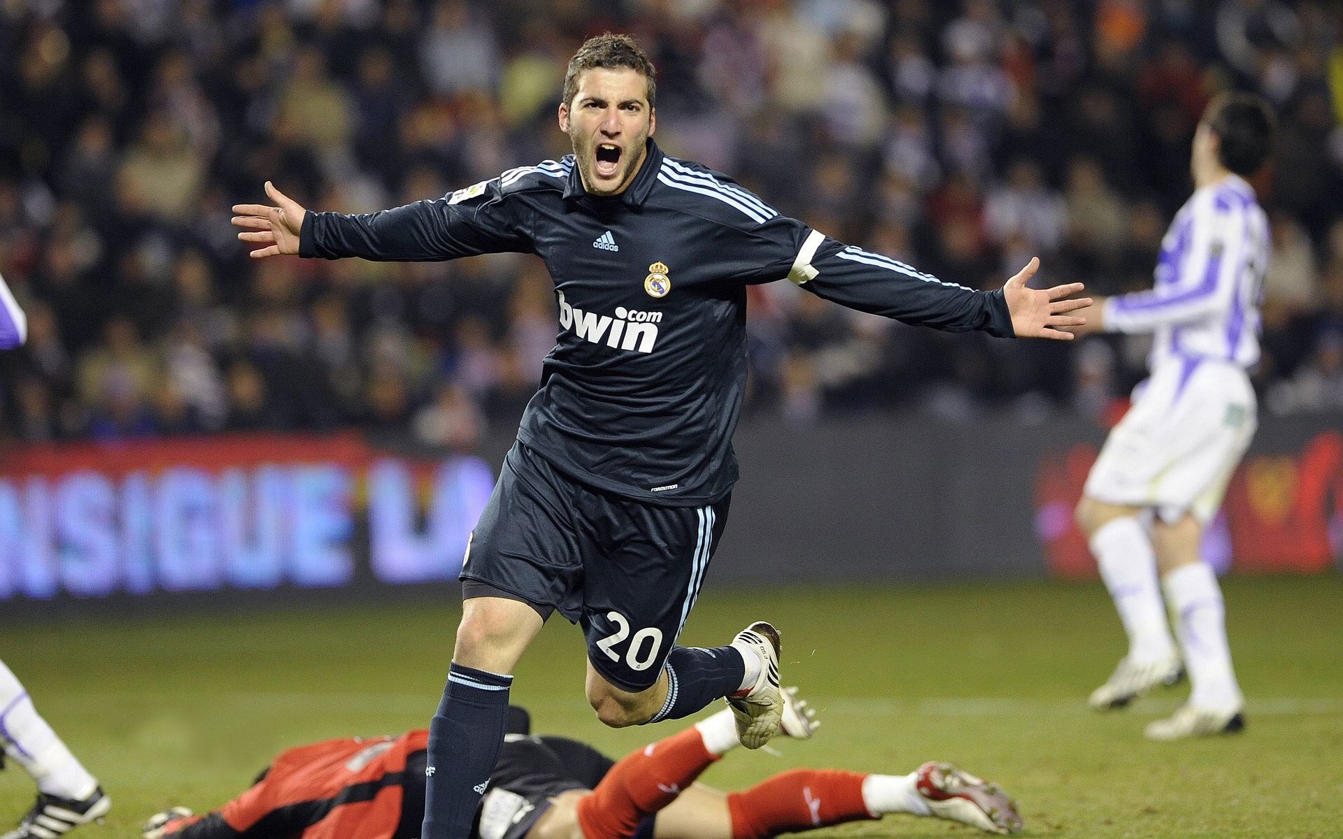 赛尔·阿尔斯塔：强力后排领导者，带领南非队继续称霸世界，塞尔塔vs阿拉维斯预测